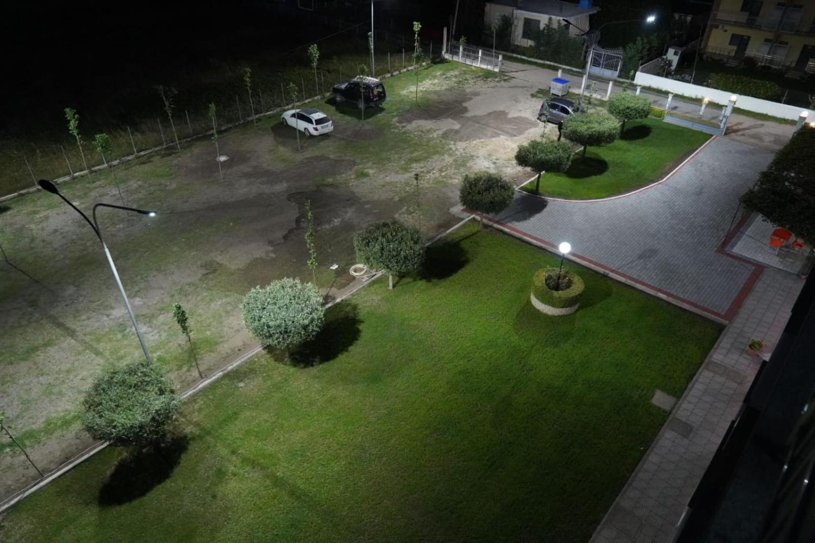 Hotel Restaurant Globi Velipojë Exteriör bild