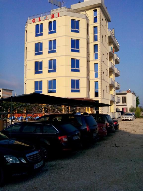Hotel Restaurant Globi Velipojë Exteriör bild